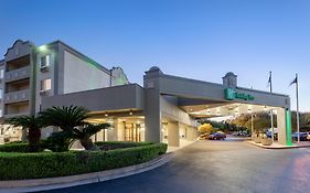 Holiday Inn Express San Antonio Market Square