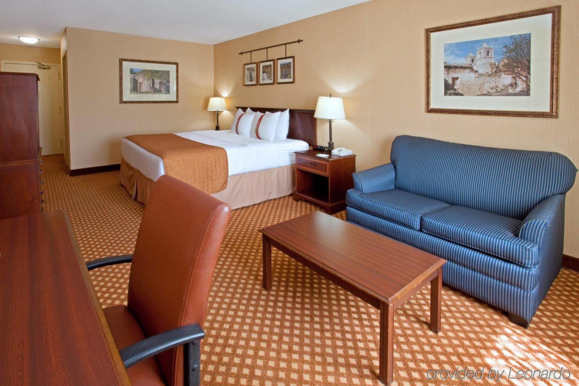Holiday Inn San Antonio-Downtown/Market Square, An Ihg Hotel Exterior photo